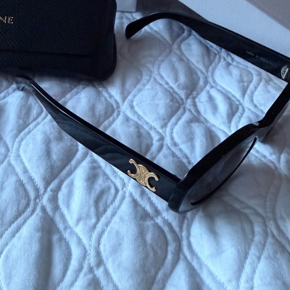 Celine Triomphe Oval Sunglasses - Picture 12 of 14